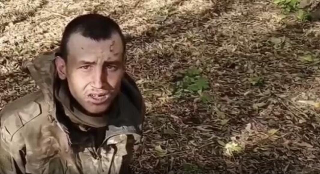 На Курщині українські захисники захопили російських морпіхів у полон