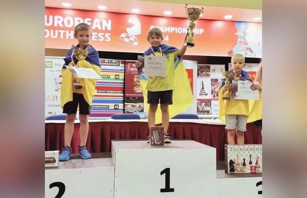 Школяр з Дніпра виграв чемпіонат Європи з шахів