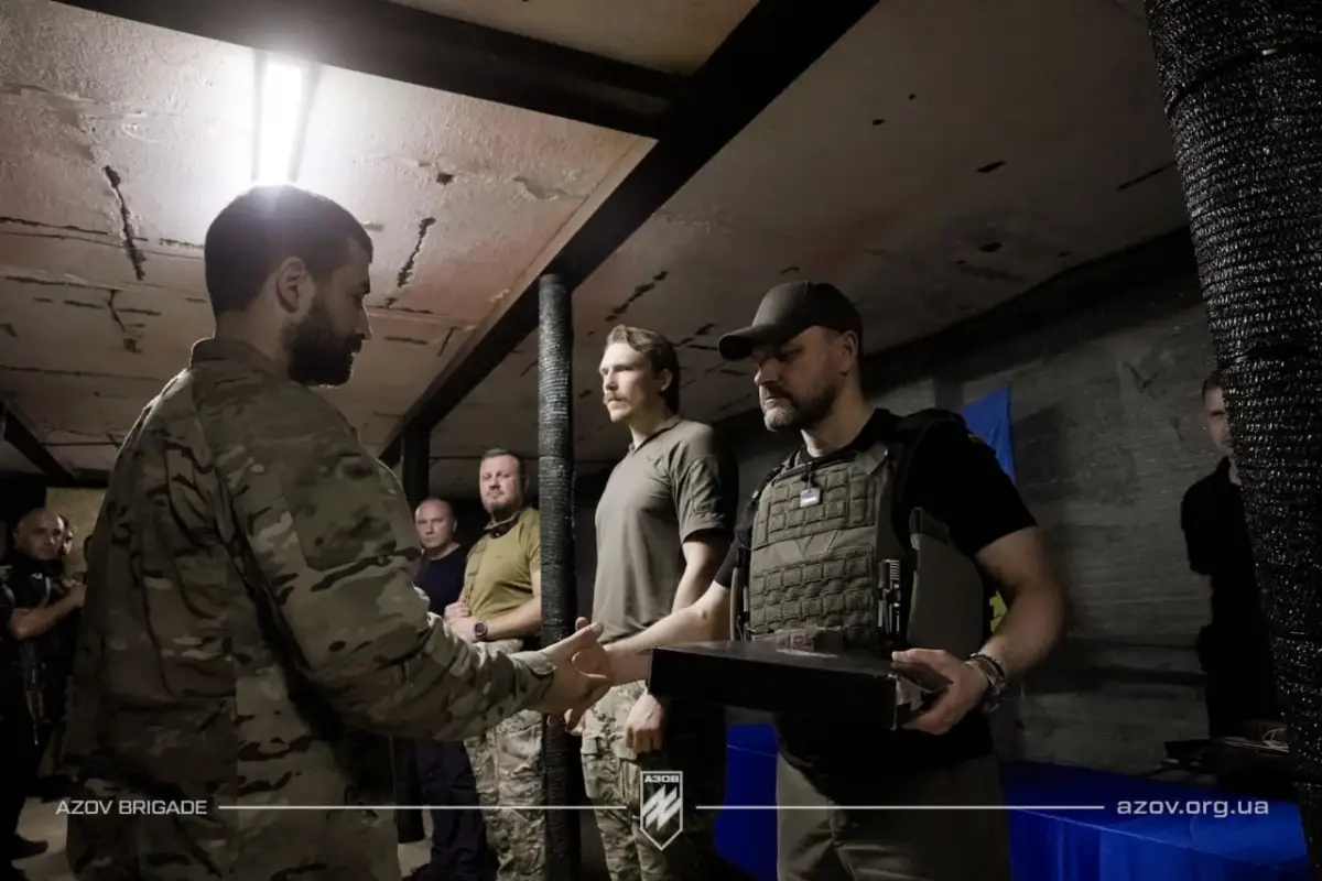 Клименко відзначив бійців «Азову», які воюють на Торецькому напрямку (ФОТО)