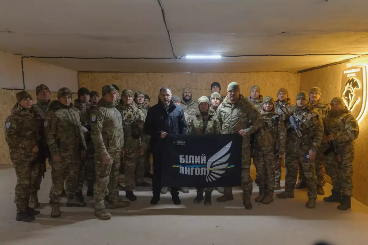 На Донеччині глава МВС зустрівся з «Білими Янголами» (відео)