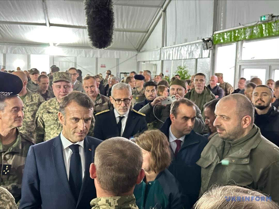 Після навчань у Франції на фронт повертається бригада “Анна Київська”