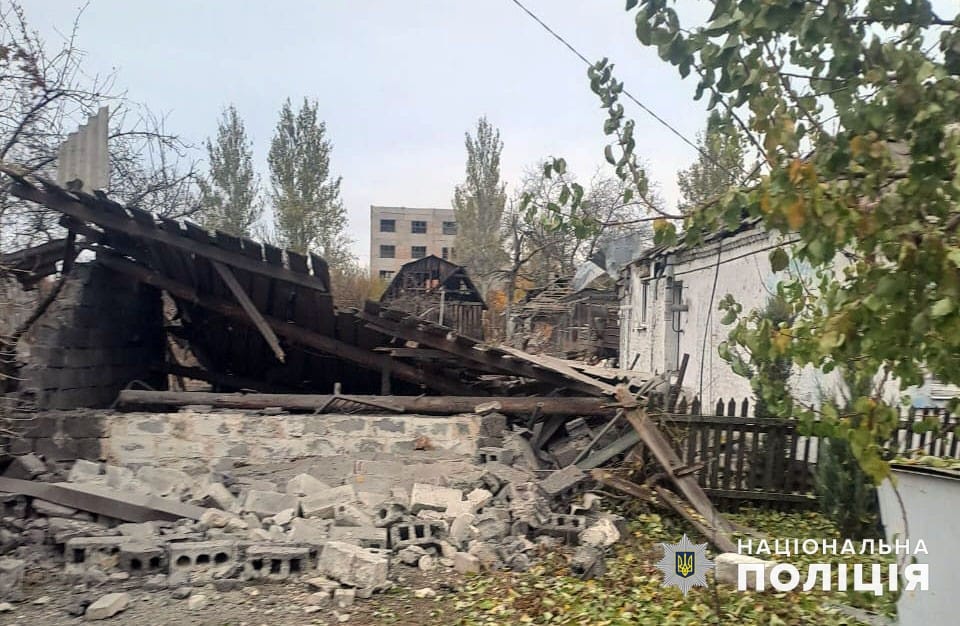 По Донеччині росіяни гатили з артилерії та авіації: є загиблий та поранені