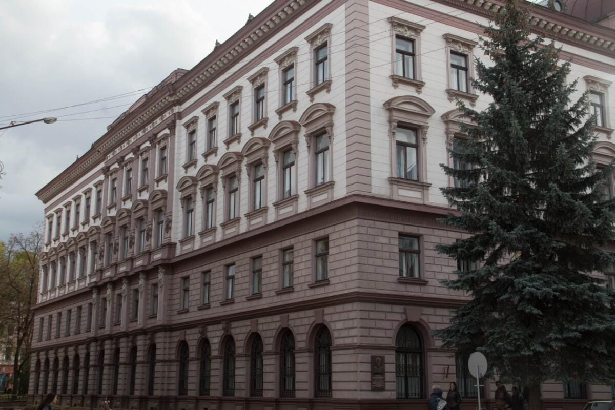 Стало відомо, чим завершився мовний скандал в медуніверситеті Івано-Франківська