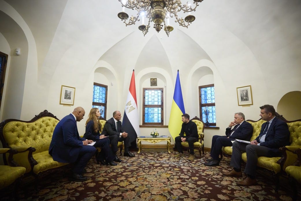 У дипломатів чотирьох країн глава української держави прийняв вірчі грамоти