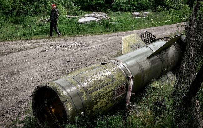Російська ракета впала в окупованому Криму