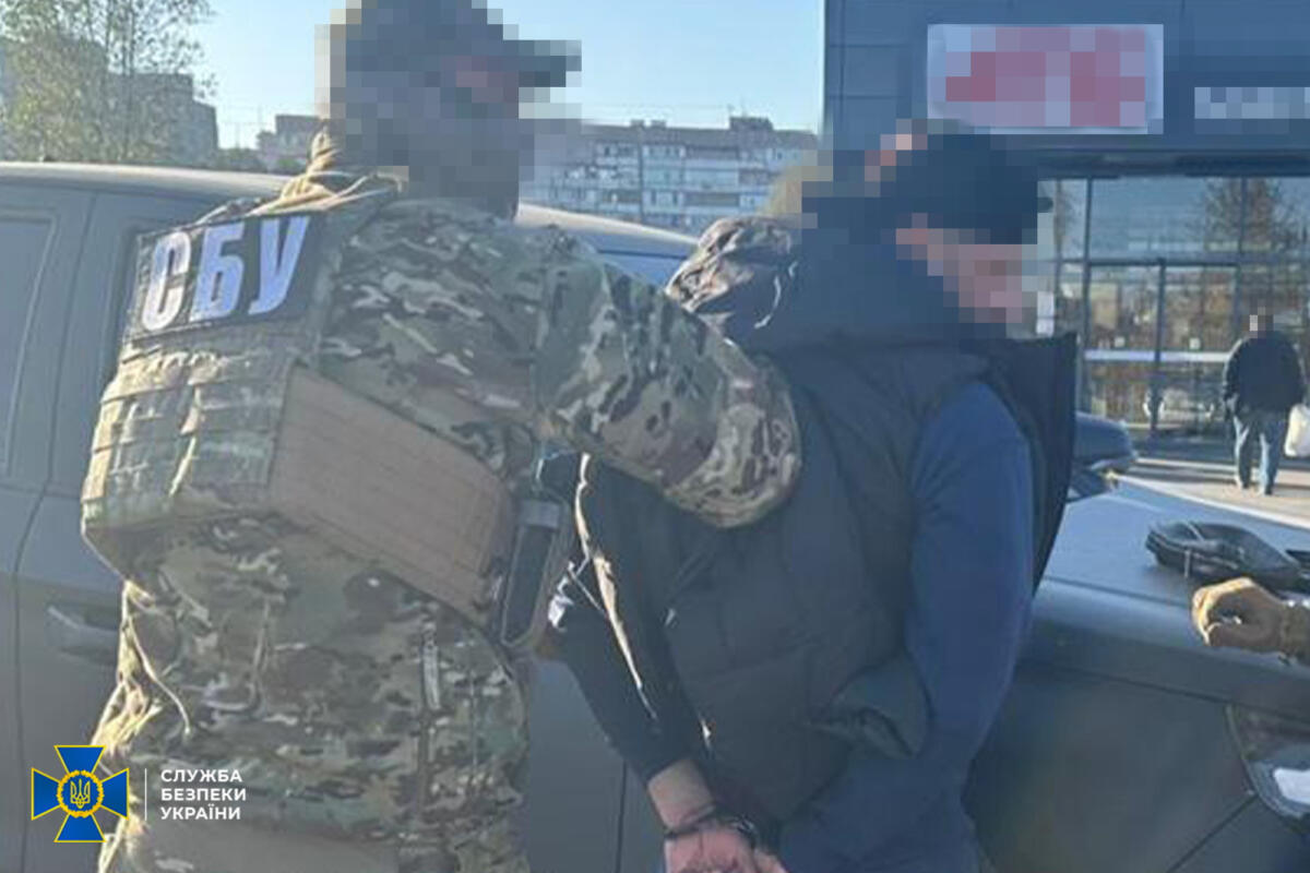 В Україні правоохоронці затримали ще 5-х організаторів «ухилянтських схем»