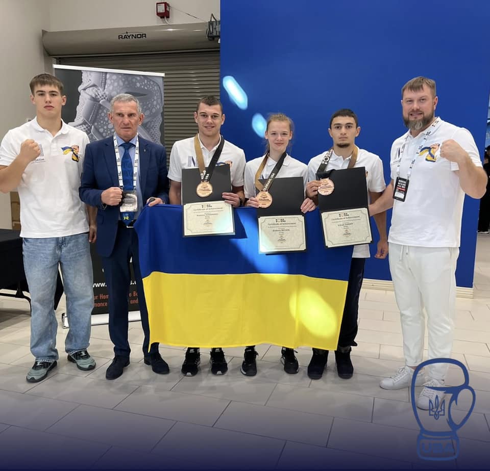 Збірна України здобула три медалі на Чемпіонаті світу з боксу U-19 у США