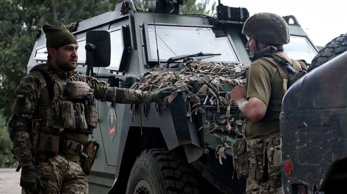 У парламентській опозиції заявили, що в Україні штрафують волонтерів за передачу автівок військовим частинам