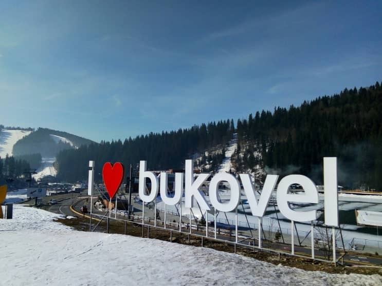 Про ситуацію на гірськолижному курорті Буковель розповів український телеведучий В’ячеслав Соломка