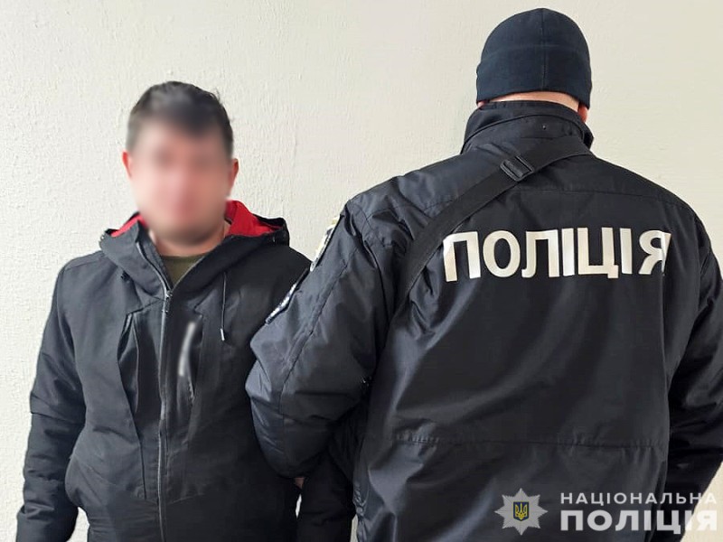 Правоохоронці затримали жителя Чернігова, який погрожував підірвати багатоповерховий будинок