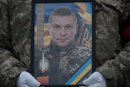 49-річного навідника танкового взводу провели в останню путь на Закарпатті