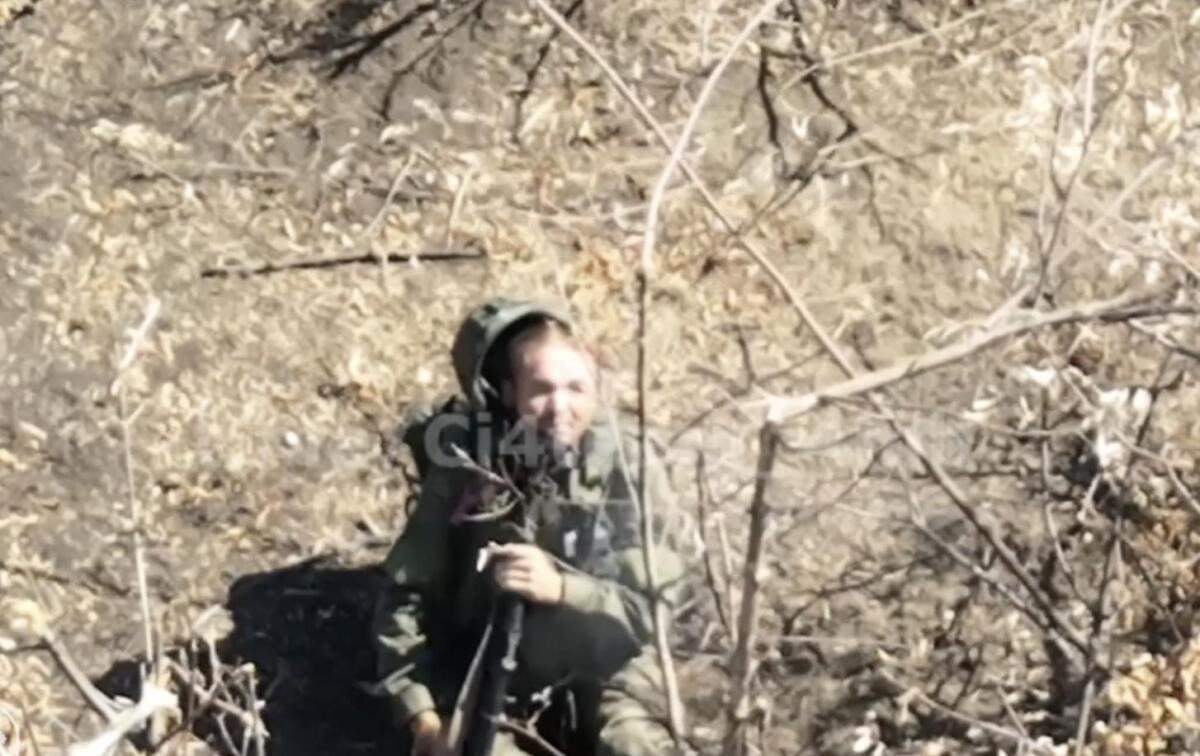 Підбірку тупих смертей російських окупантів зробили українські військовослужбовці