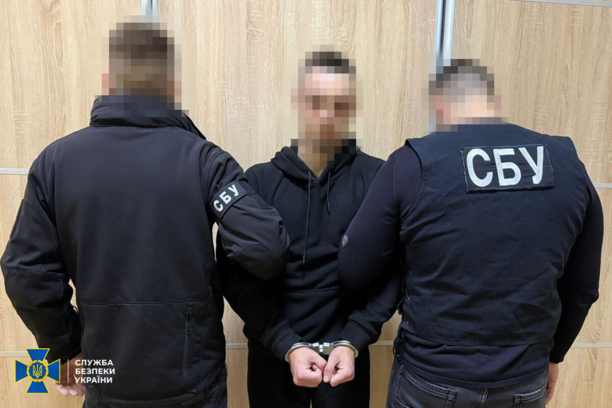 Збиралися підірвати наряд поліцейських: у Житомирі затримали ворожих агентів