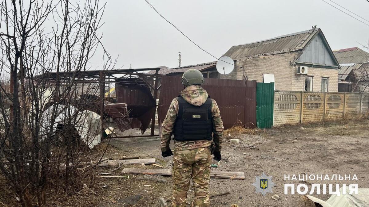 По Донеччині окупанти гатили з артилерії та скидали авіабомби: загинула людина