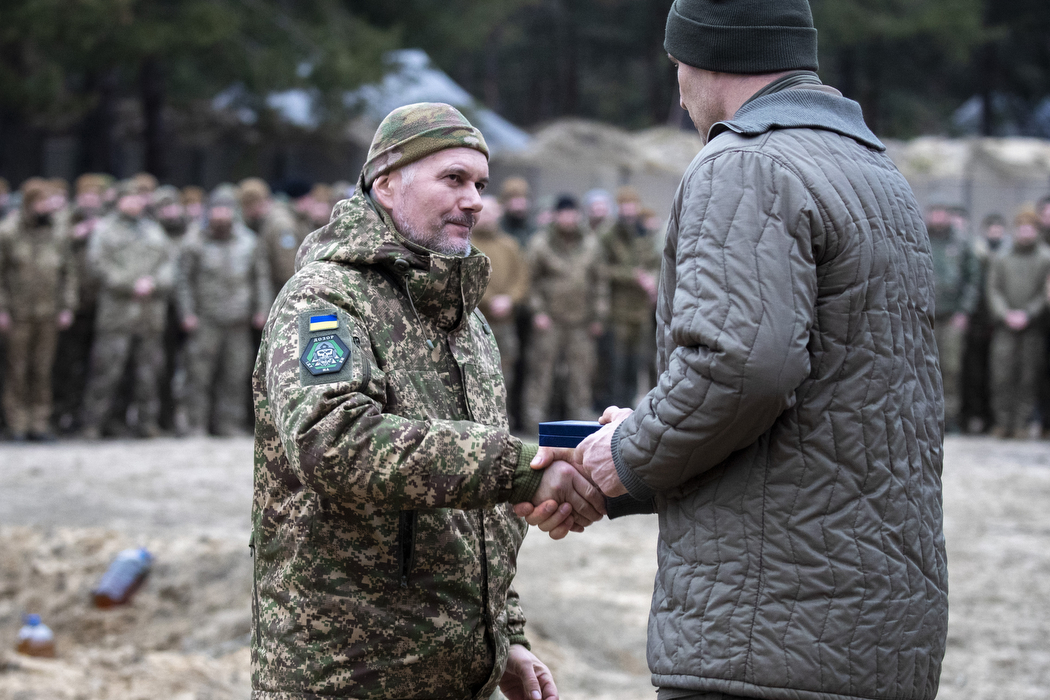 Київський мер передав бійцям батальйону “Свобода” велику партію дронів і вручив нагороди