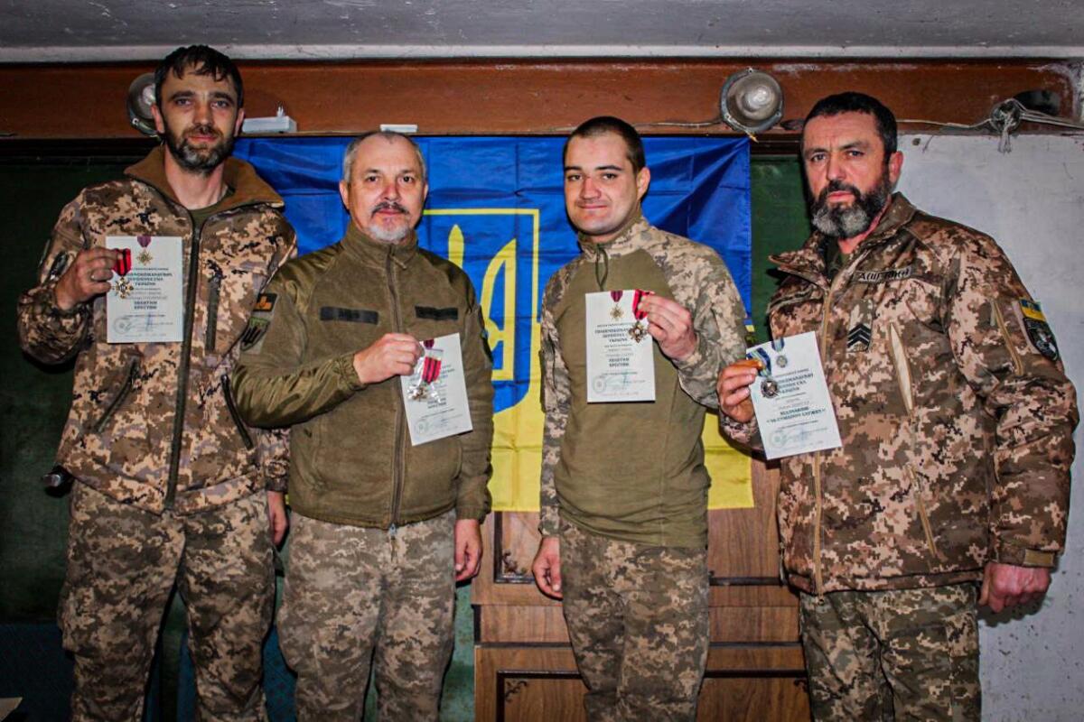 «Золотими хрестами» та медалями «За сумлінну службу» відзначили бійців 169 батальйону 120-ї бригади ТрО