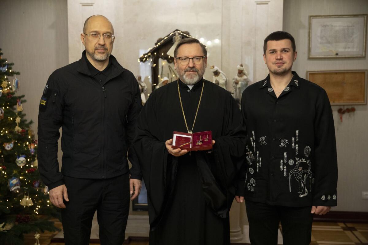 Прем’єр-міністр вручив главі УГКЦ орден «За заслуги»