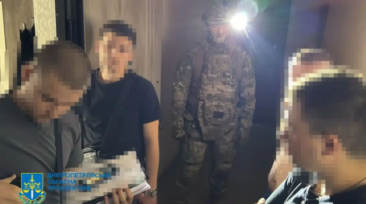 Злочинці викрадали кошти з рахунків загиблих військових у Дніпрі: справу скерували до суду