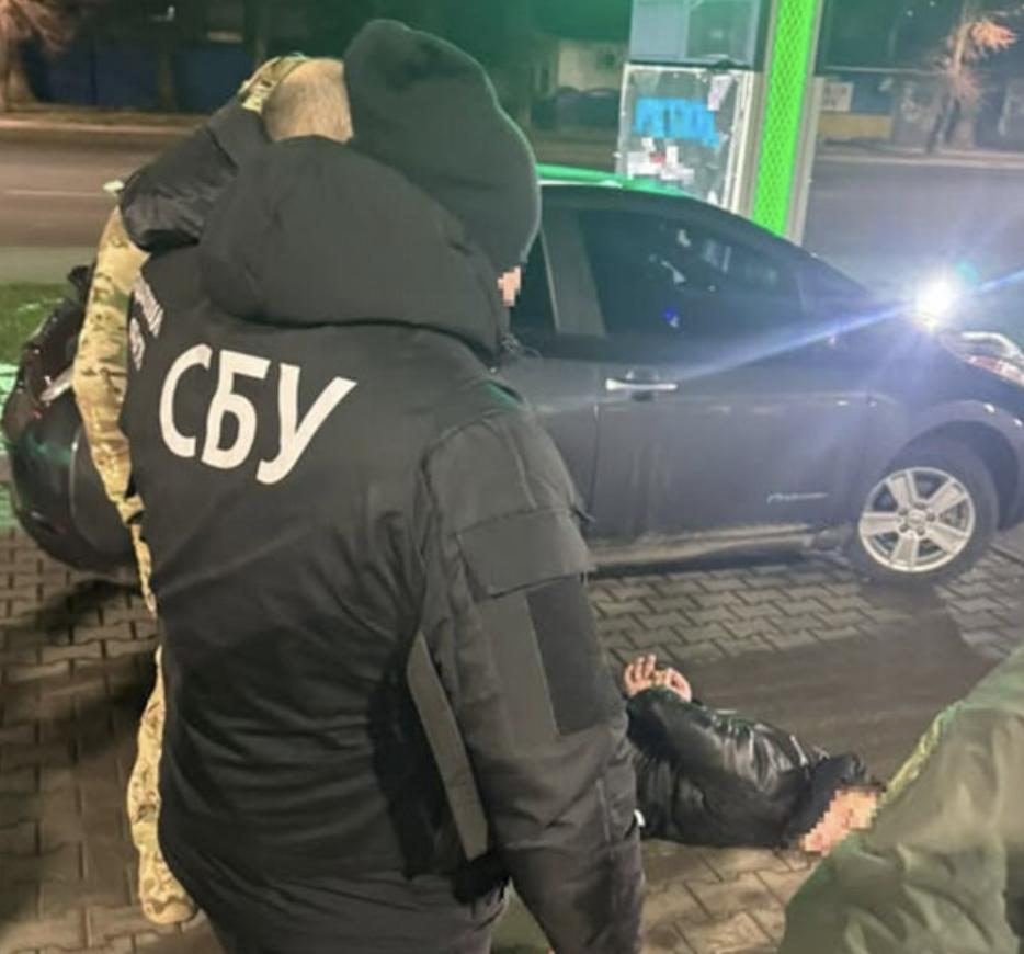 Правоохоронці затримали працівника ТЦК на Вінниччині