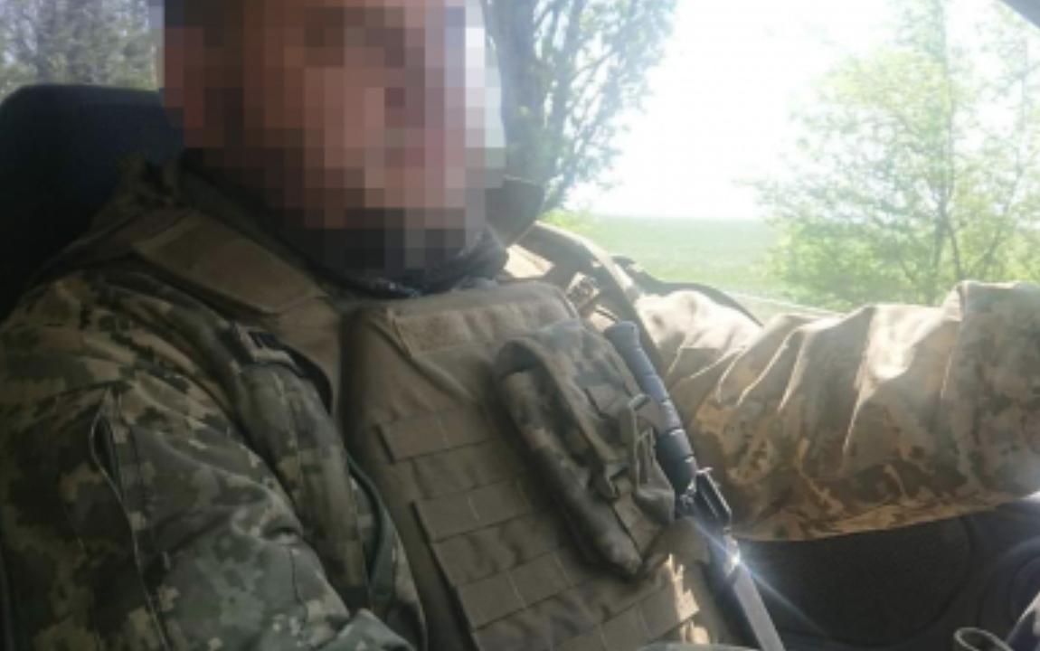 За нарахування виплат дружині колишньому командиру бригади ТРО повідомили про підозру