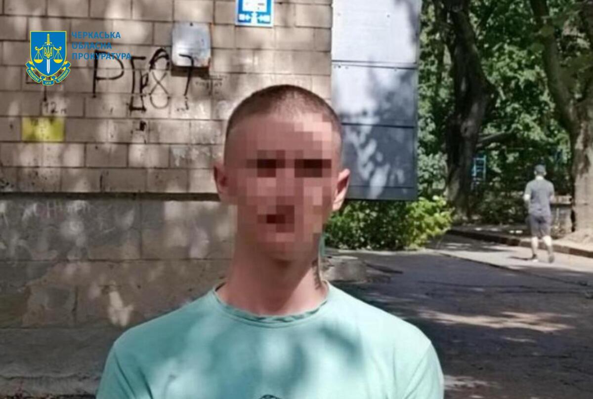 Жителю Уманщини висунули обвинувачення за підпал автомобіля військового ЗСУ на замовлення
