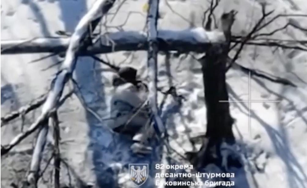 На східному напрямку поранений російський окупант “демобілізувався” пострілом у голову