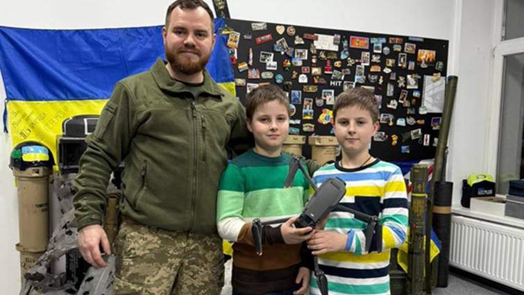 Дрон для ЗСУ купив школяр зі Львова, який виграв на олімпіаді 50 тисяч гривень