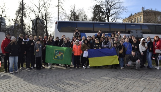 Країна ЄС прийняла на відпочинок 100 дітей українських військових