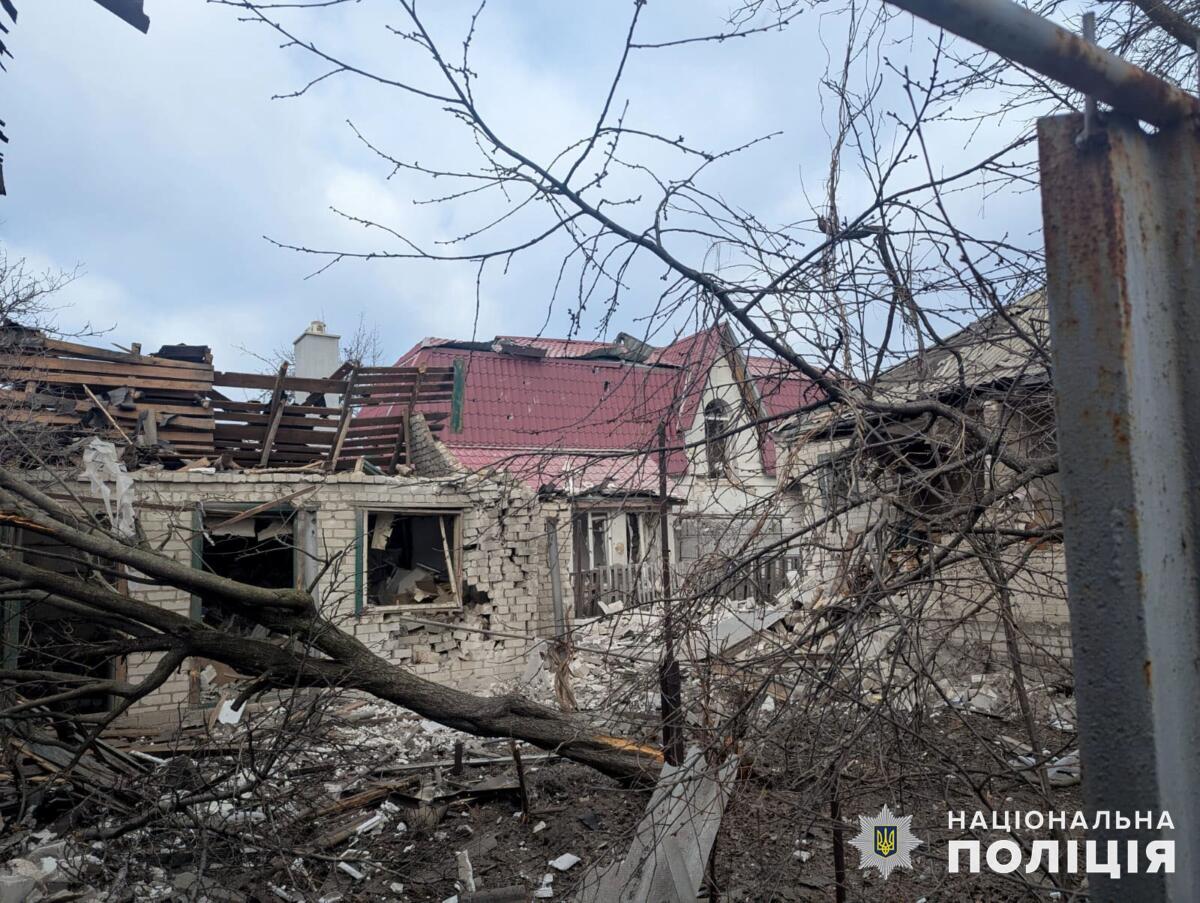 Російські окупанти обстріляли вісім населених пунктів Донеччини: є поранені