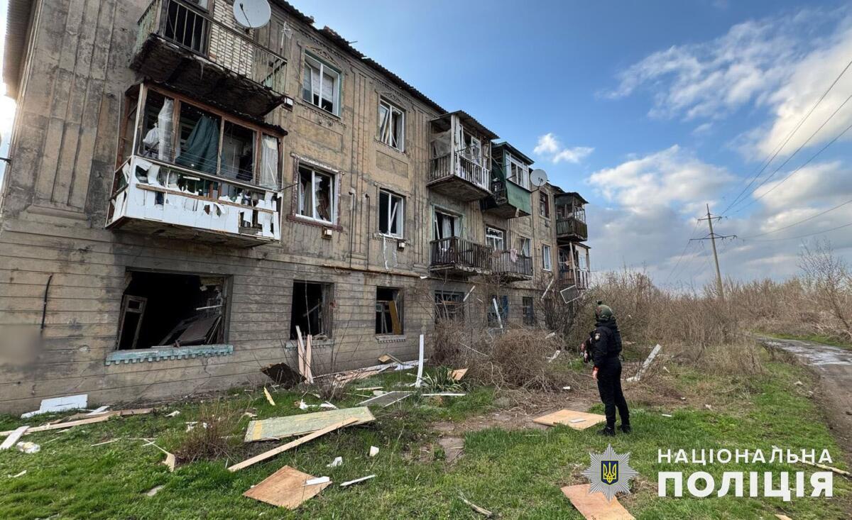 По мирних жителях Донеччини ворог бив з артилерії та авіації: є загиблі та поранені
