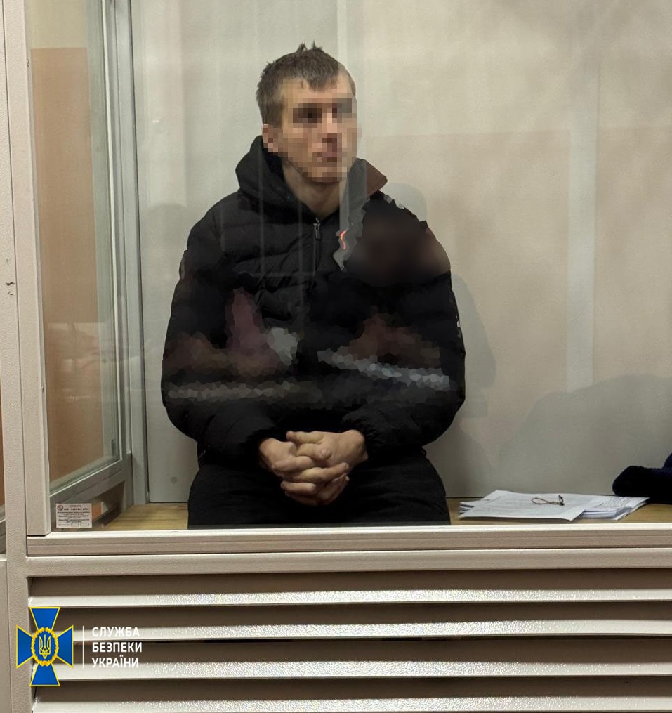 Суд виніс покарання чоловіку, який підпалив військовий транспорт на Хмельниччині