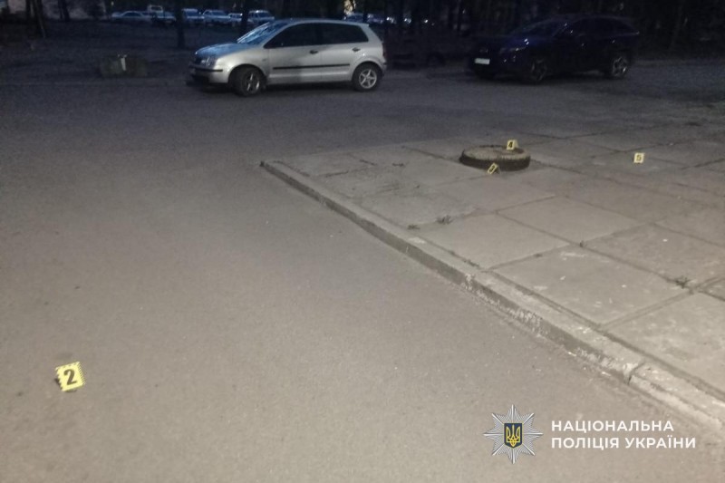 Чоловік відкрив вогонь зі стрілецької зброї на Дніпропетровщині: поліція з’ясувала обставини