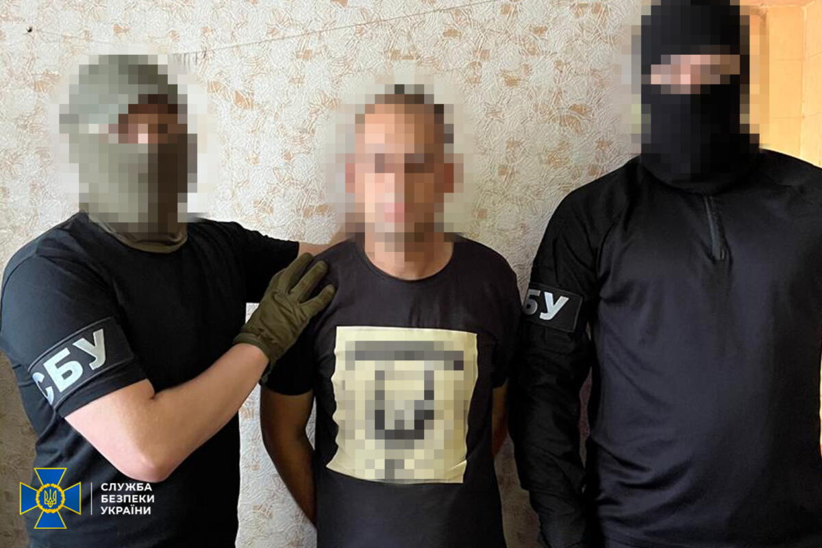 Мешканця Донеччини засудили до 15 років тюрми за коригування російських ракетних ударів по побратимах
