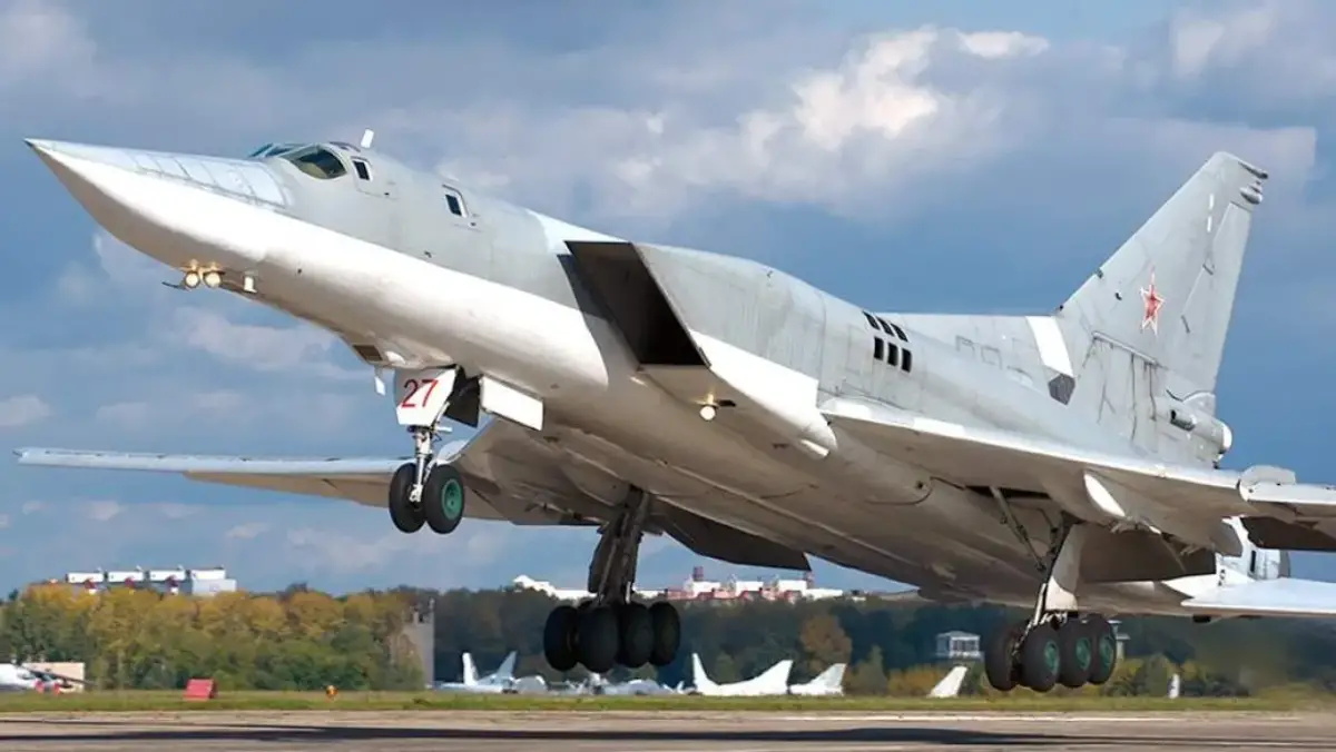 Російський стратегічний бомбардувальник Ту-22М3 здійснив “жест доброї волі”