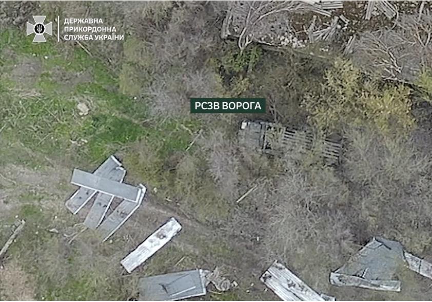 Харківщина: прикордонники знищили сховану техніку та позиції окупантів