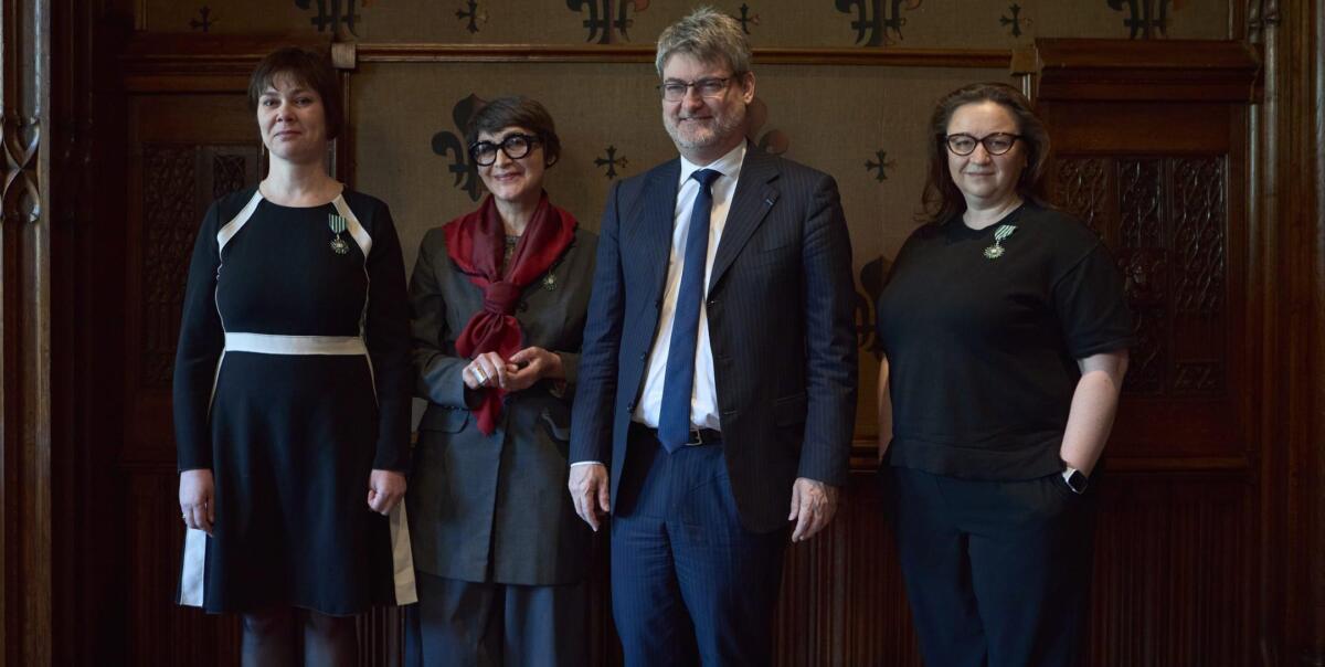 Почесна відзнака Франції: українських культурних діячок нагородили орденом