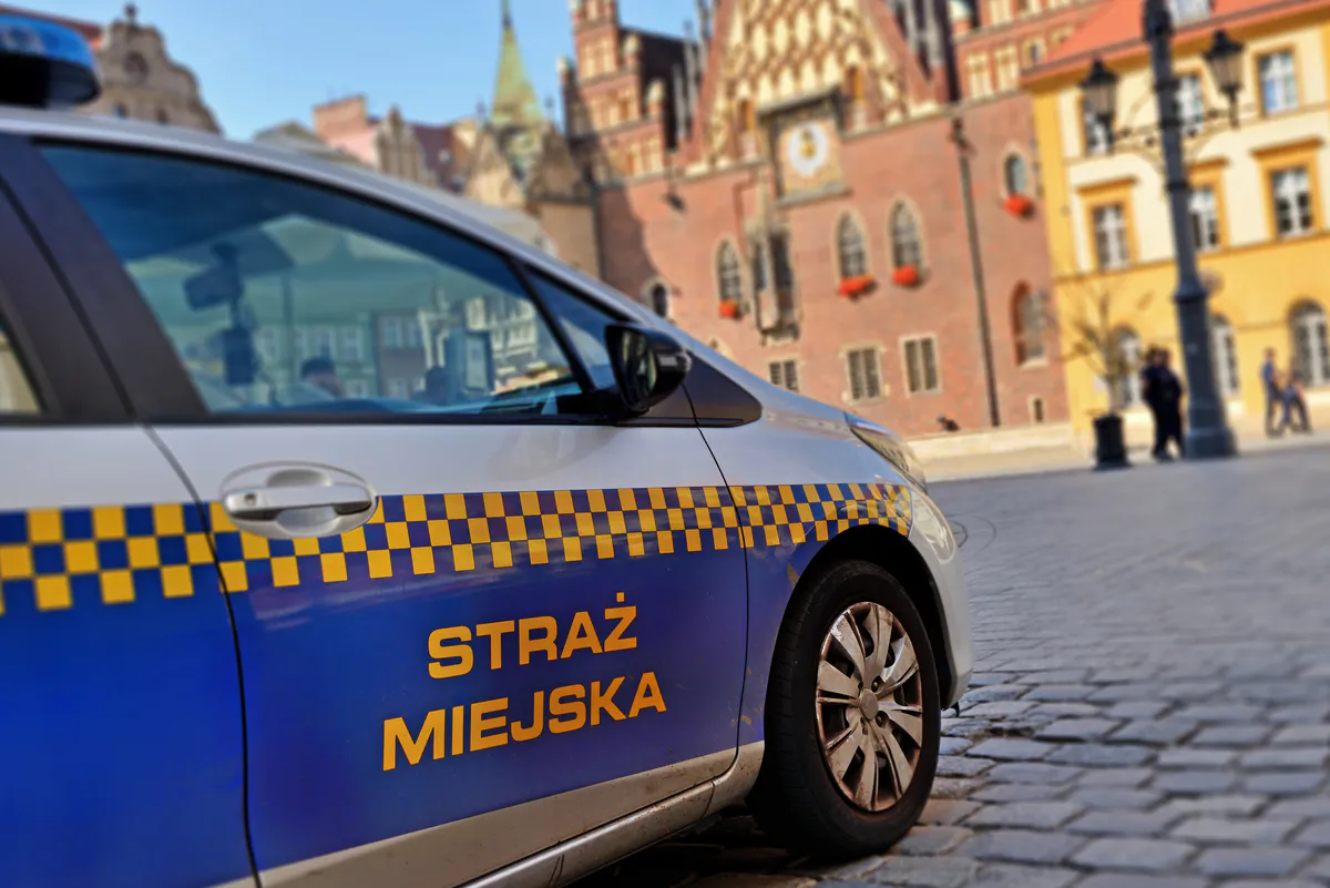 Варшавська міська варта врятувала вагітну українку з трьома дітьми: подробиці