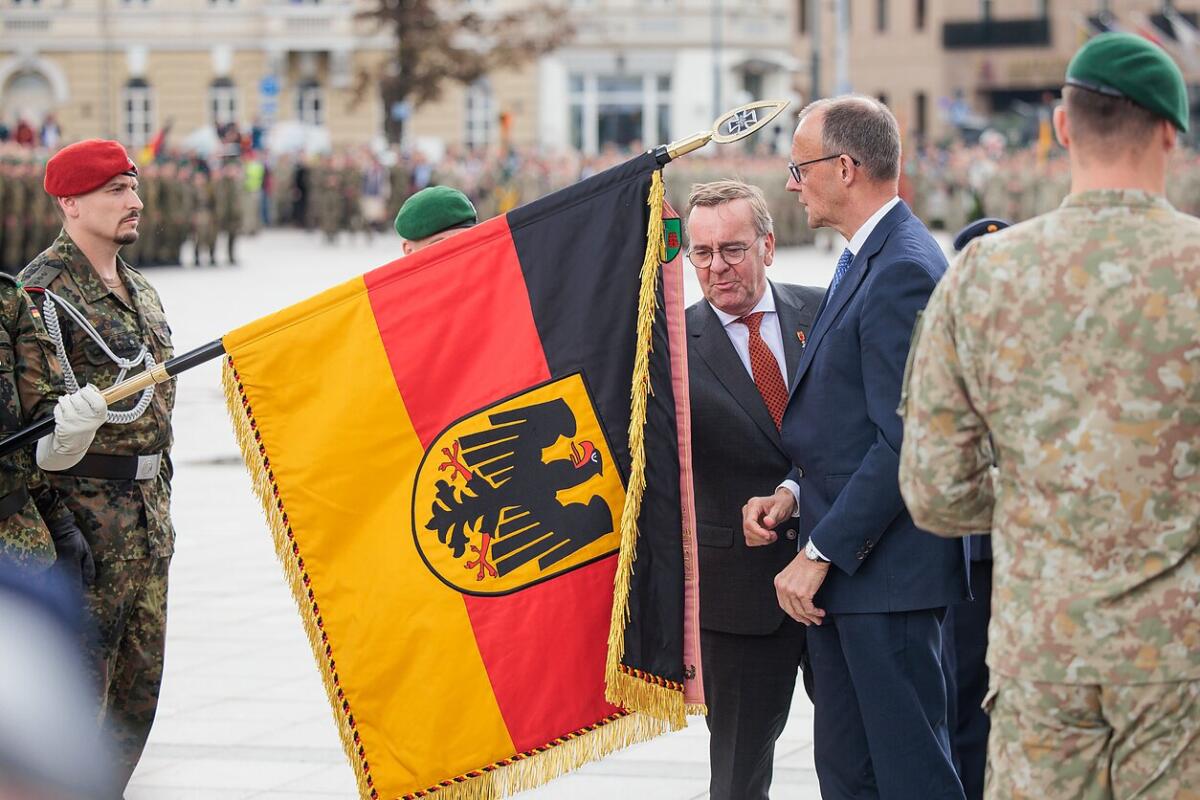 Канцлер Мерц здійснив візит до Литви, де починає чергування німецька бригада
