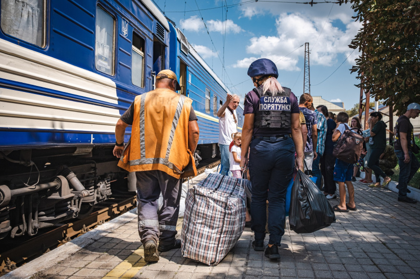 Мешканцям Донеччини нагадують про можливість безкоштовної евакуації