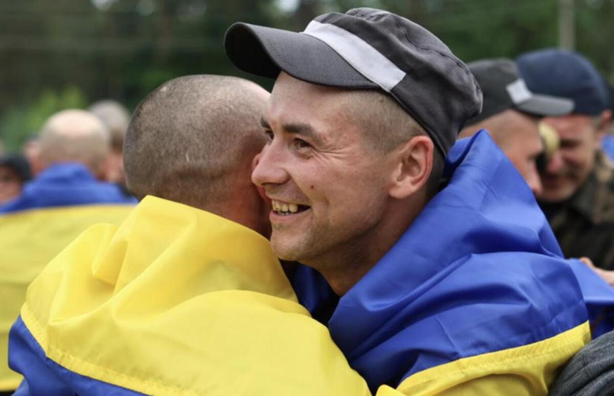 Третій етап обміну полоненими: Україна повернула 303 захисників