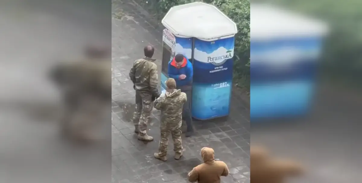 Відомо, яке покарання отримав працівник ТЦК за побиття вчителя