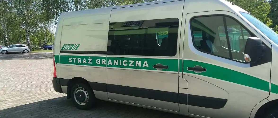 В аеропорту Варшави затримали українця, якого розшукував Інтерпол