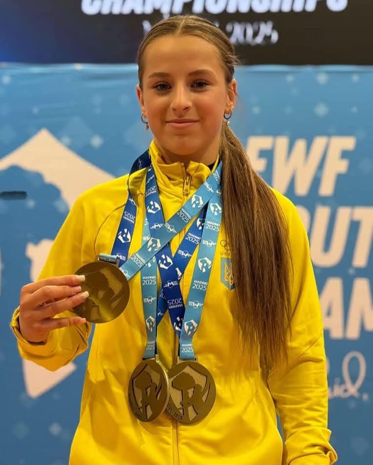Українська важкоатлетка встановила три рекорди Європи на юнацькому чемпіонаті