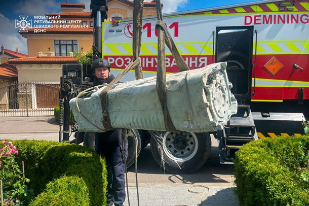 У столиці було знайдено бойову частину ракети, запущеної російськими військами