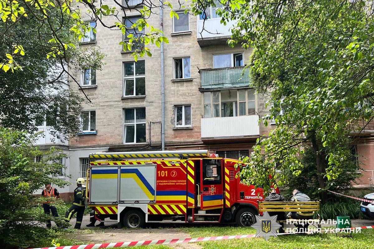 Здетонувала граната: у Тернополі стався вибух у багатоповерхівці, є жертви