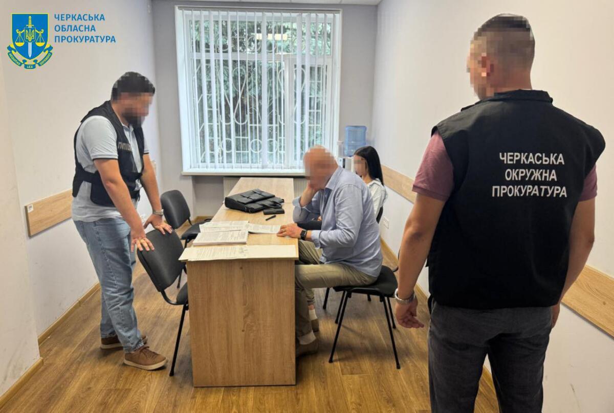 У Черкасах викрили хореографку, яка зібрала 1 млн грн на поїздку дітей і програла їх у казино