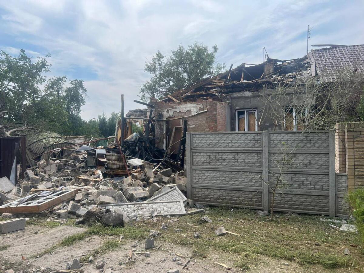 На Донеччині внаслідок ворожих ударів поранено вісім мирних жителів