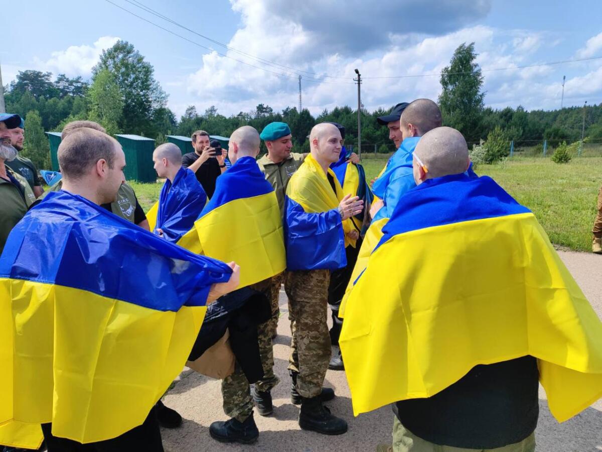 Військові, які пережили полон, отримають більше прав і соціальних гарантій