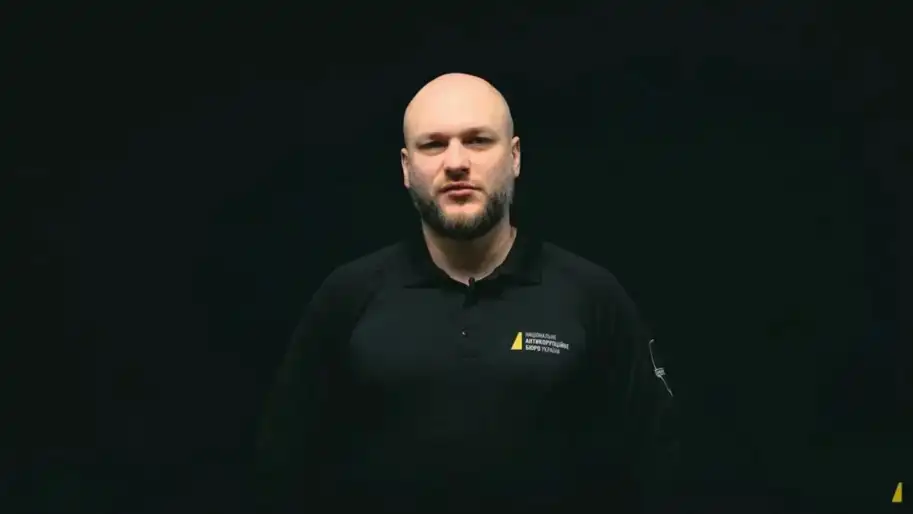 Названо країну, куди виїхав син нового директора БЕБ Олександра Цивінського
