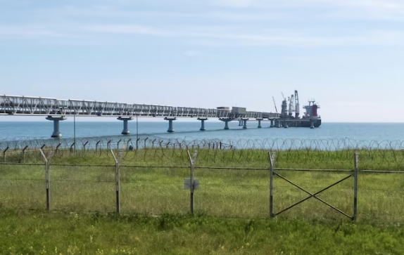 Посадовці США та Росії обговорили енергетичні угоди під час останніх мирних переговорів щодо України – Reuters